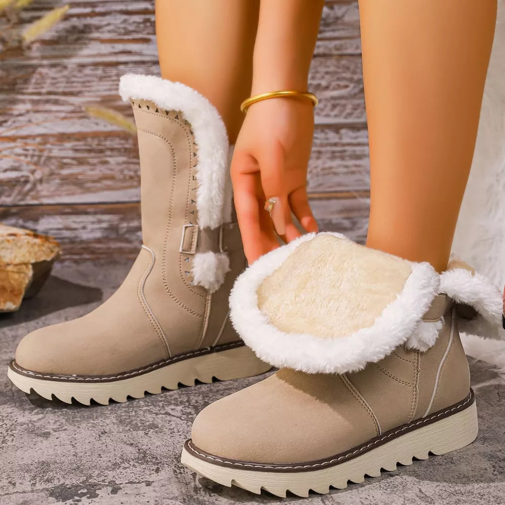 Slip-On Round Toe Platform Boots